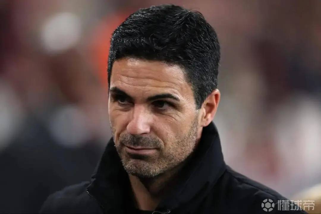 阿森纳的球员老是受伤，这么整的话，一个赛季下来四十球员还是没人用