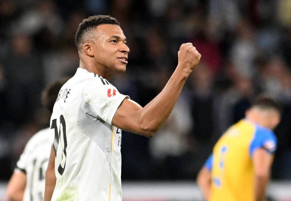 足坛一夜动态！皇马造4-0惨案，拜仁15连胜破纪录，英超三大豪门齐奏凯歌